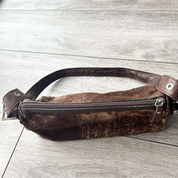 The Trend Italian Leather Animal Skin Mini Duffel Bag - Picture 9 of 16